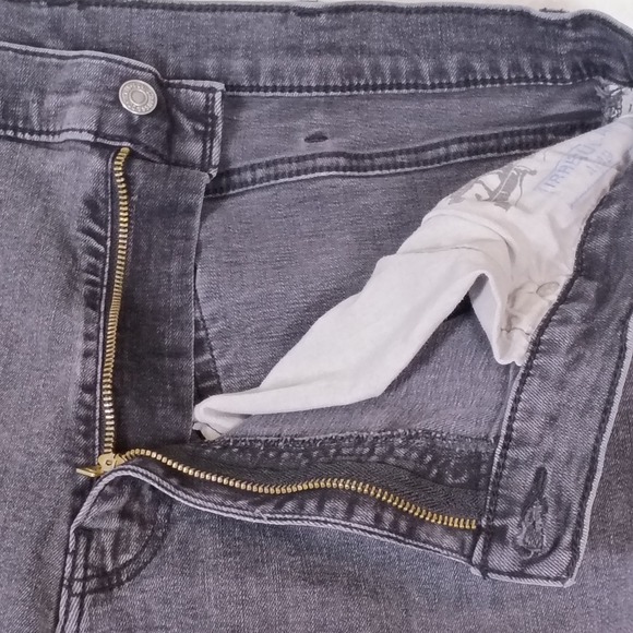 Levis 541 Jeans Mens 38x34 fits 38x32 Black Athletic Fit Dark Wash Jeans - Picture 12 of 15